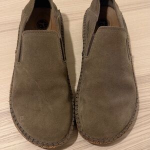 Birkenstock Callan Shoe, Gray Taupe Suede, Size 39